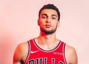 米兰体育,-骑士惨败公牛，拉文独得50分