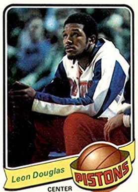 欧洲顶级篮球联赛:里昂公鸡逆转里加狮队晋级总决赛