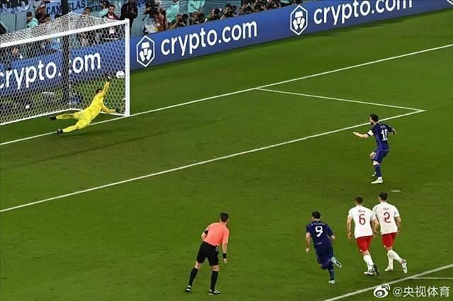 荷兰队不幸输球遗憾出局