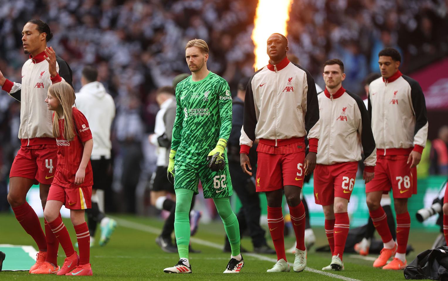 包含纽卡斯尔客场艰难击败对手，保级前行的词条