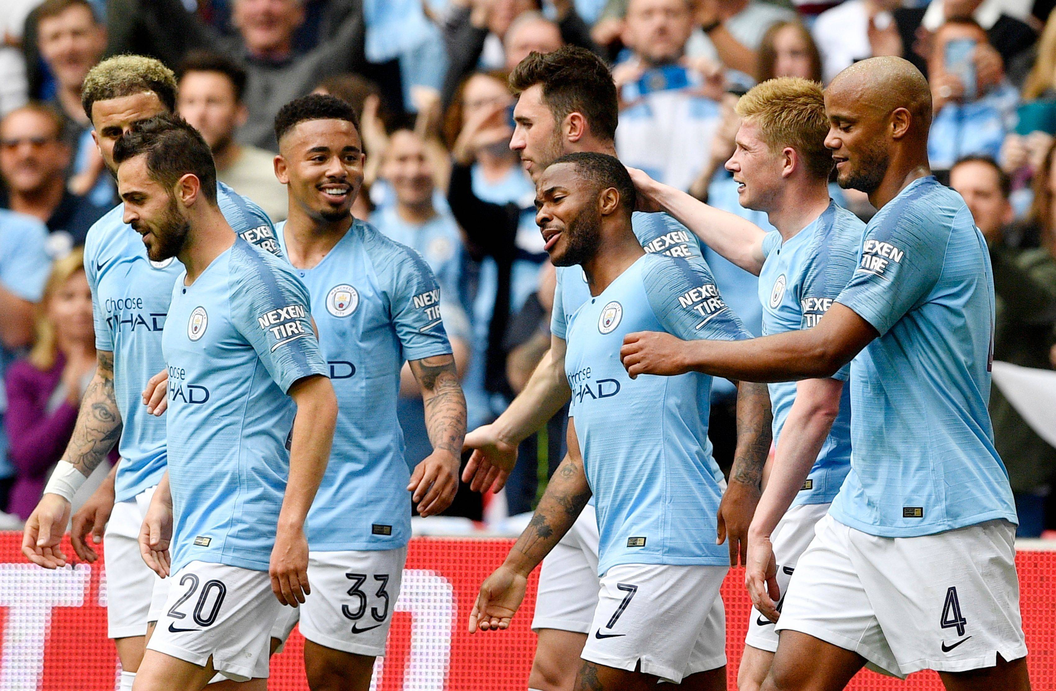 曼城在主场逆势战胜对手稳定领先位置