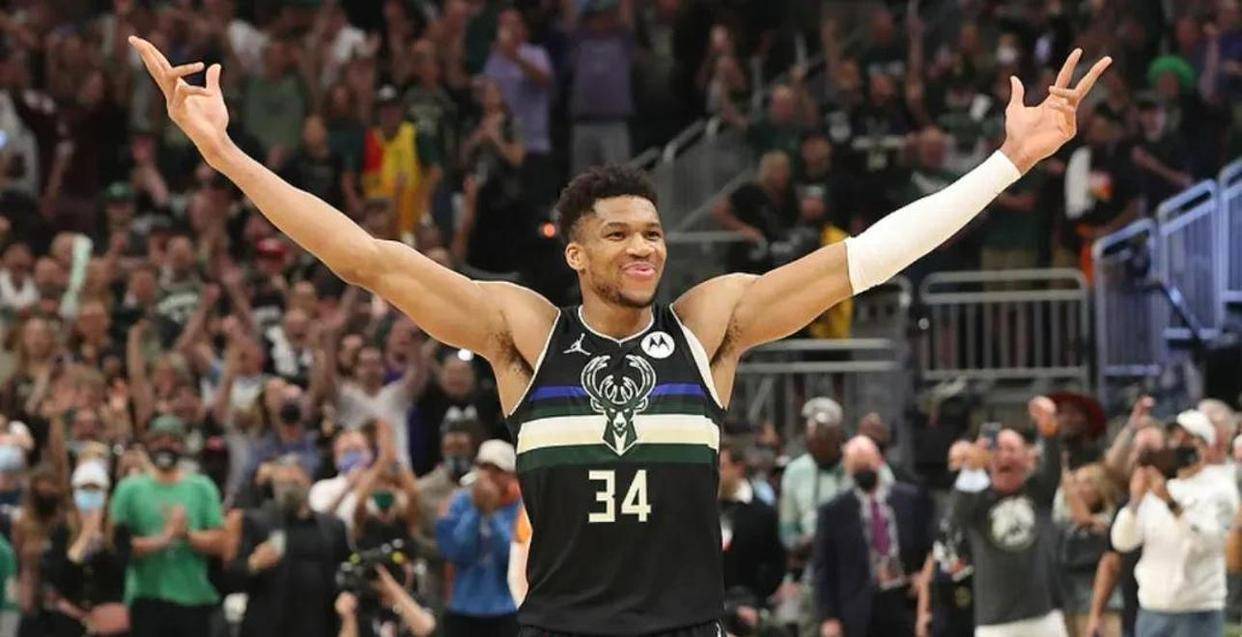 开拓者惨败湖人，利拉德单场23分难救主