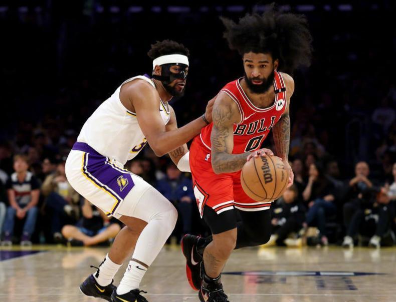 湖人不敌公牛，陷入困境