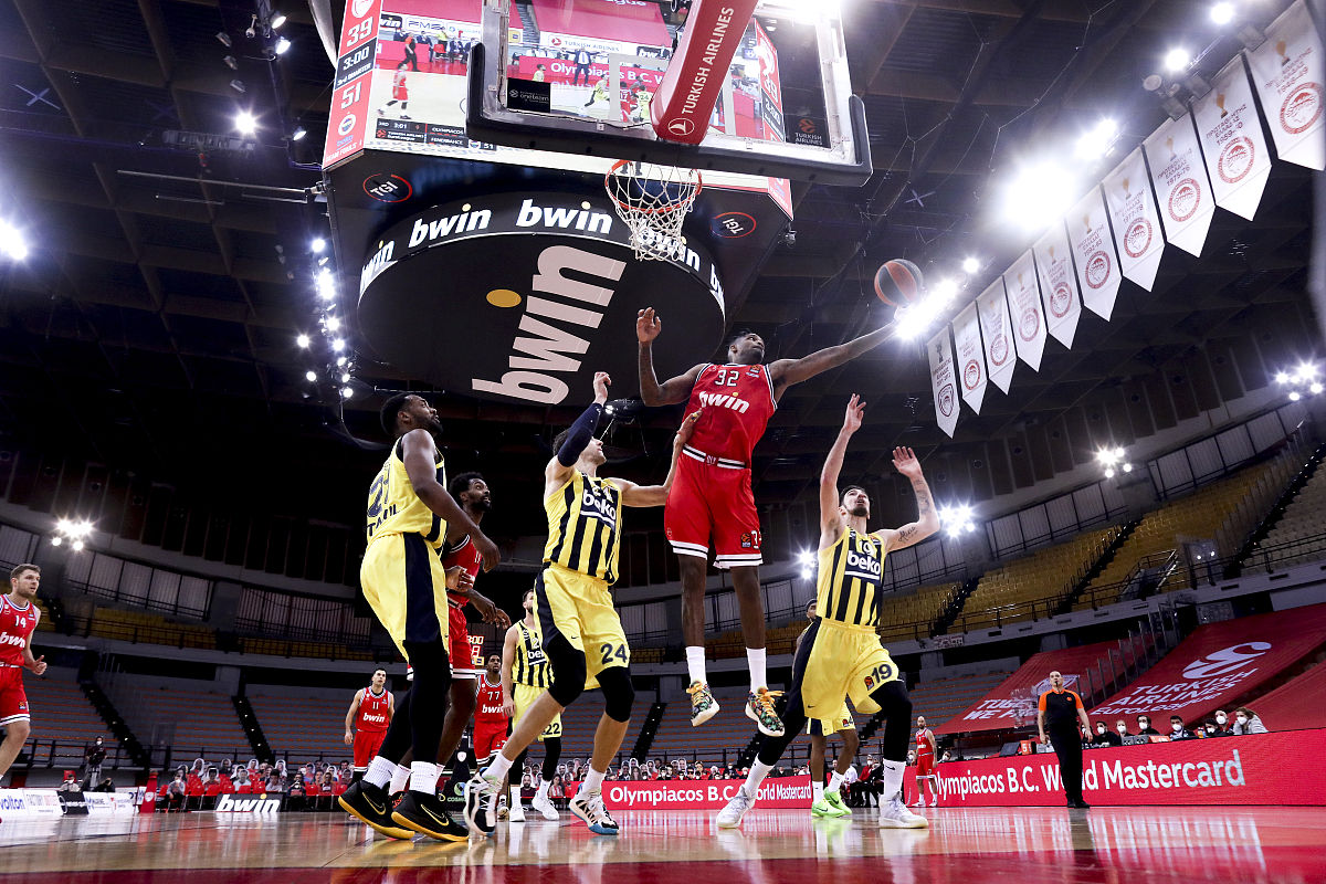 开拓者主场大胜火箭，稳步前行