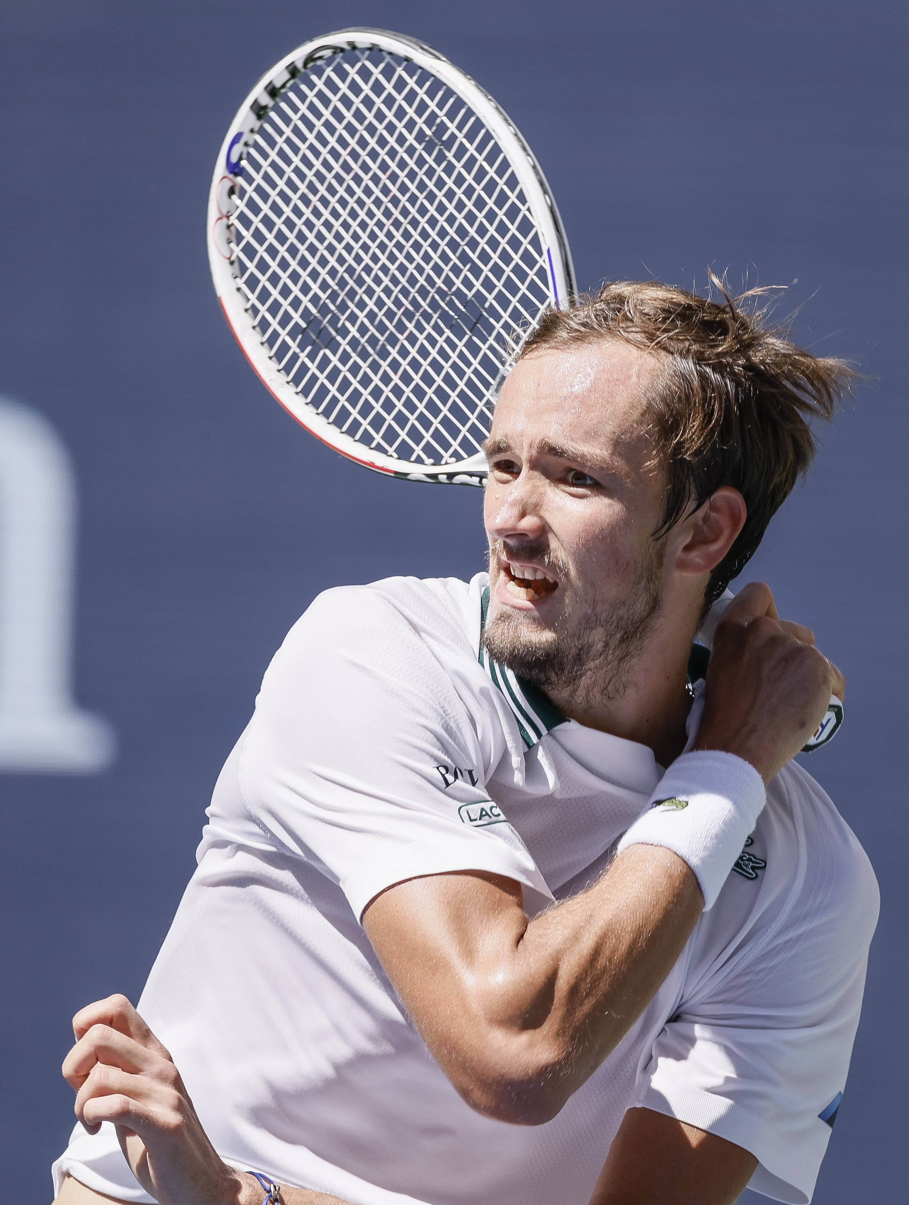 美网轻取拉沃尔杯，梅德韦杰夫刷新纪录的简单介绍