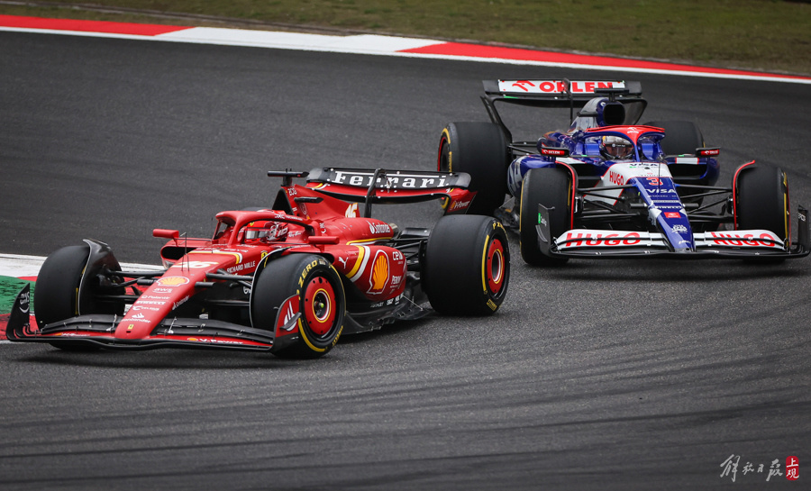 索伯车队鏖战红牛二队，阿隆索点燃赛场的简单介绍
