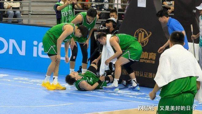 浙江队翻盘吉林队，高诗岩带队取胜